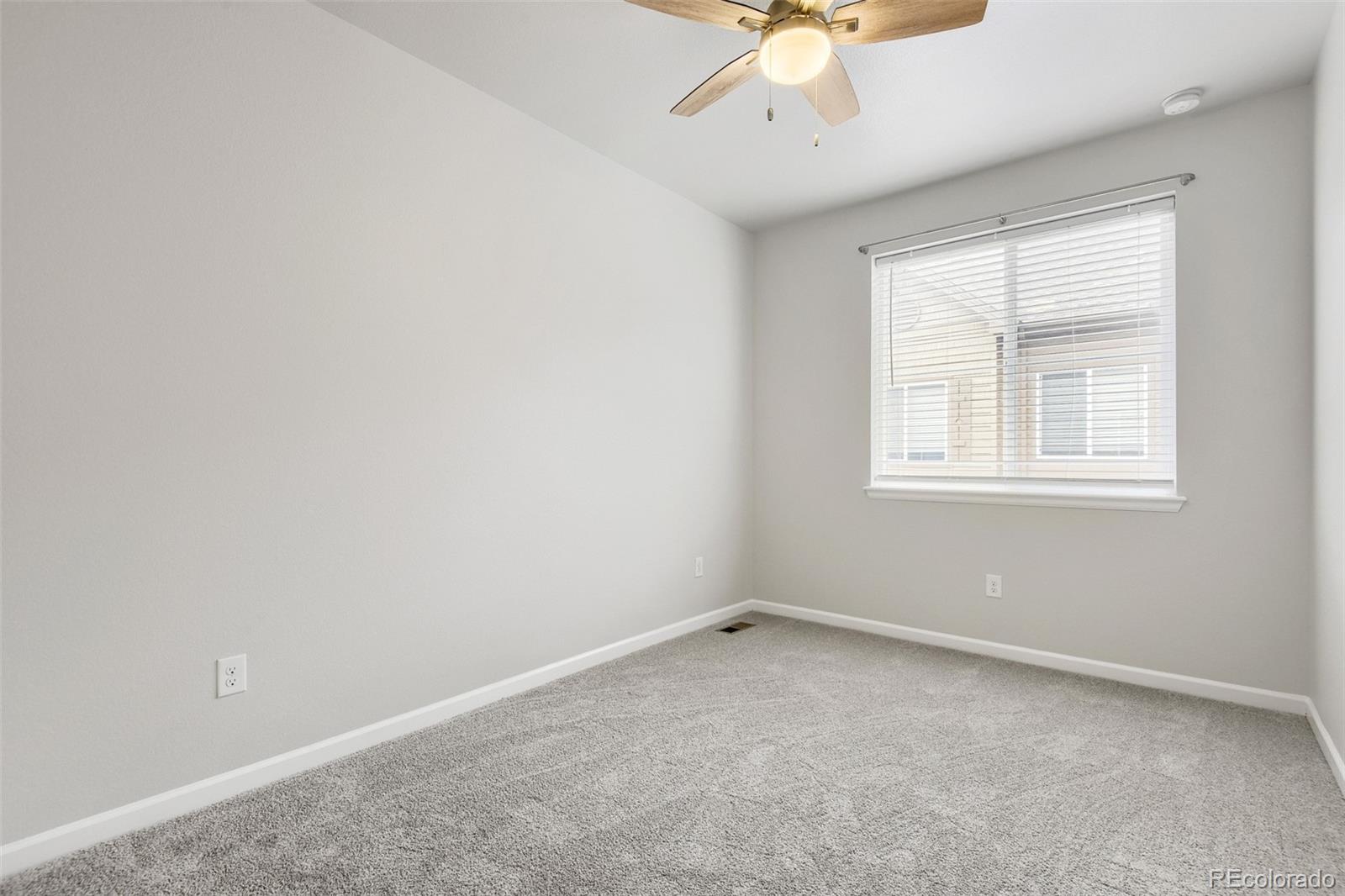 MLS Image #16 for 508 e dry creek place,littleton, Colorado