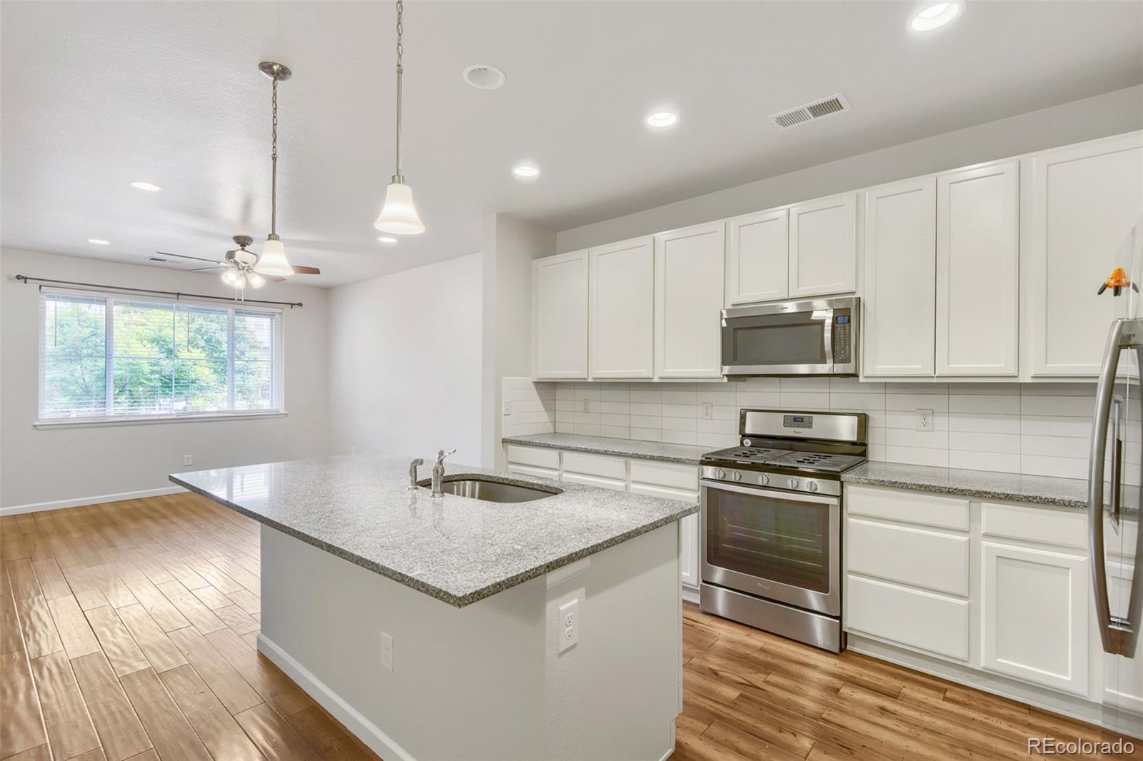 MLS Image #7 for 508 e dry creek place,littleton, Colorado