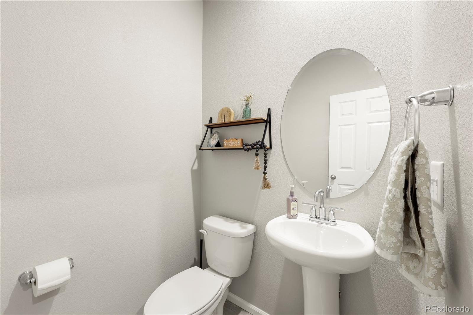 MLS Image #5 for 13470  valley peak drive,peyton, Colorado
