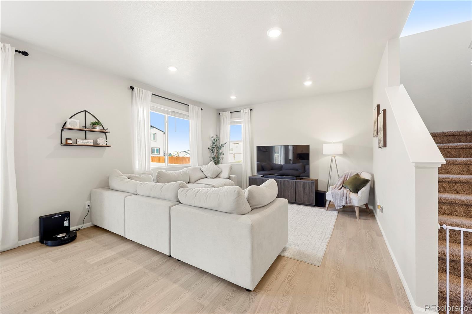MLS Image #6 for 13470  valley peak drive,peyton, Colorado