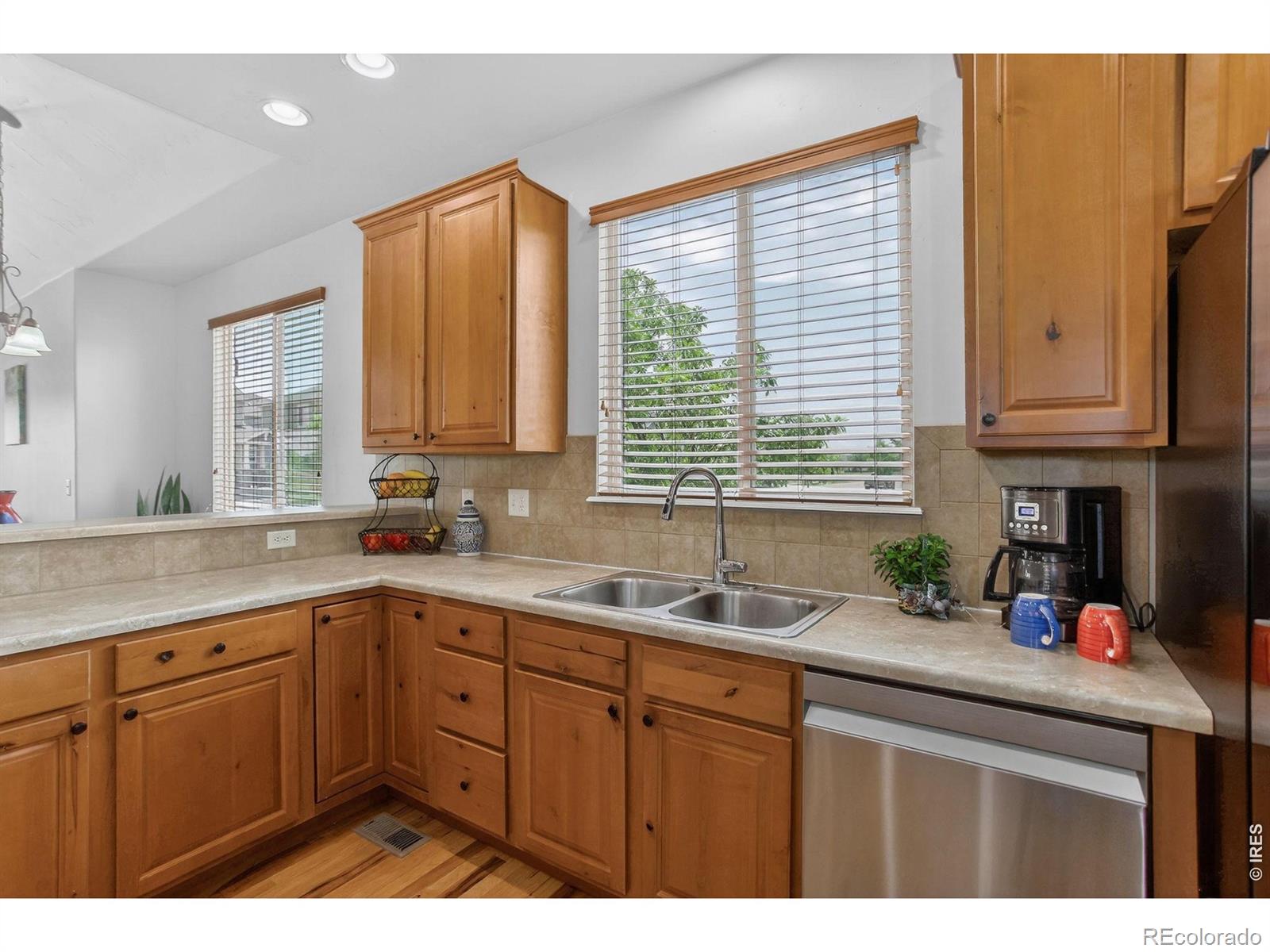 MLS Image #14 for 6715  enterprise drive,fort collins, Colorado