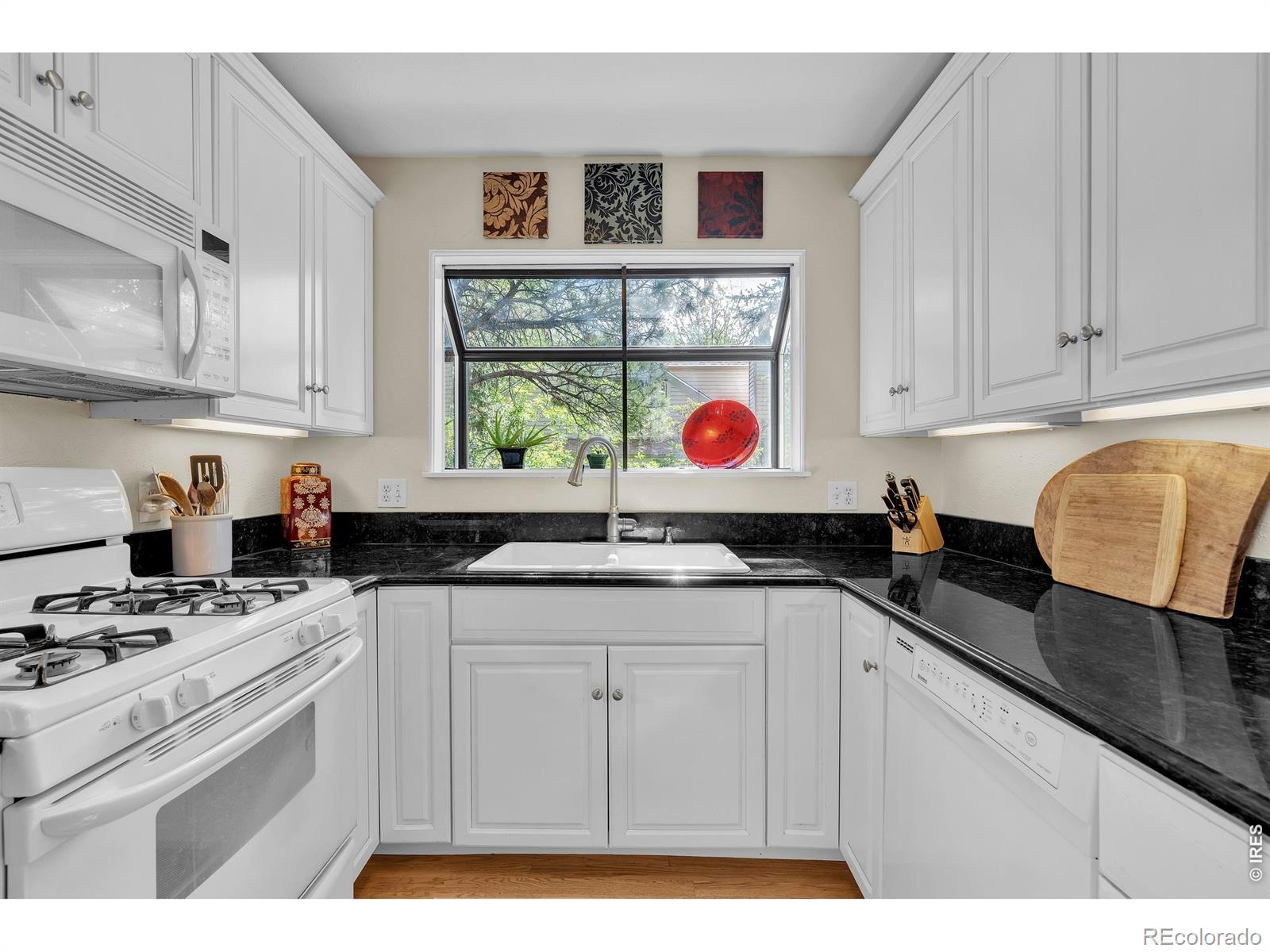 MLS Image #10 for 2365  juniper avenue,boulder, Colorado