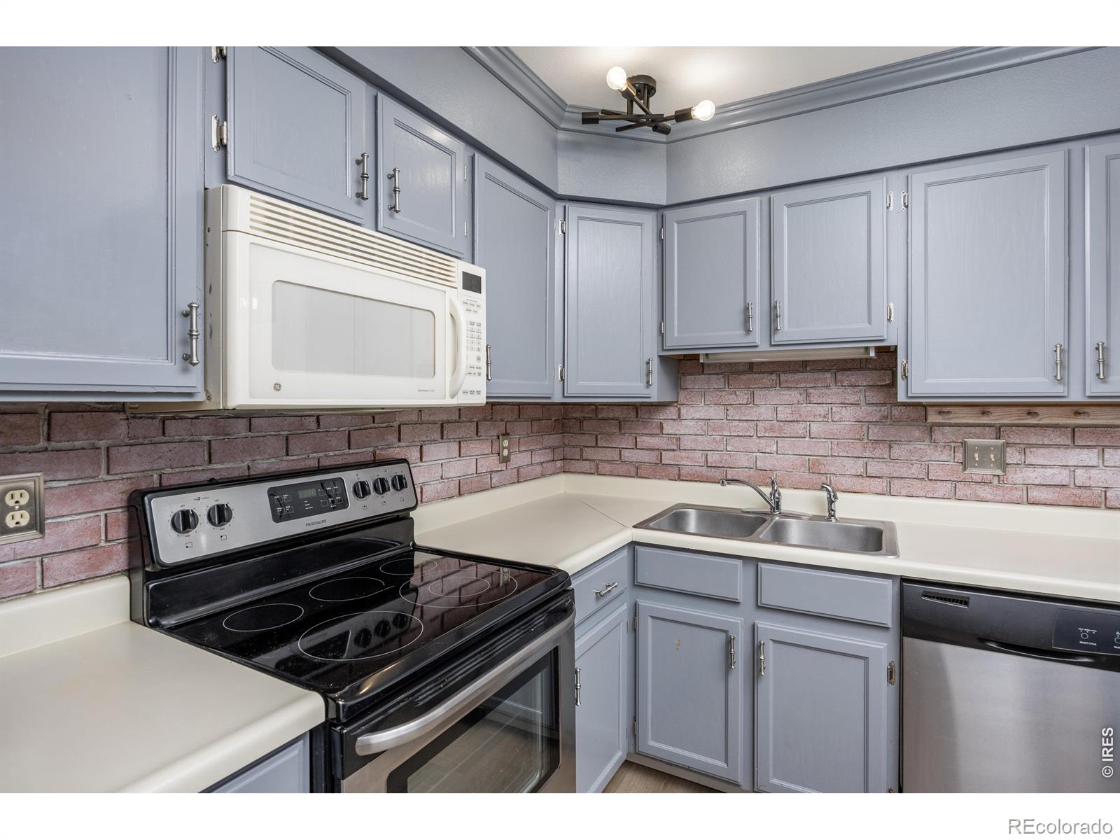 MLS Image #5 for 3440  windmill drive,fort collins, Colorado