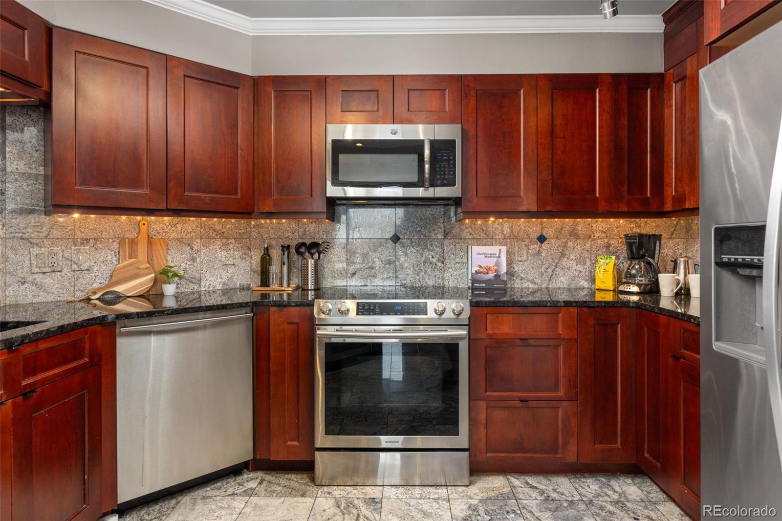 MLS Image #9 for 1625  larimer street,denver, Colorado
