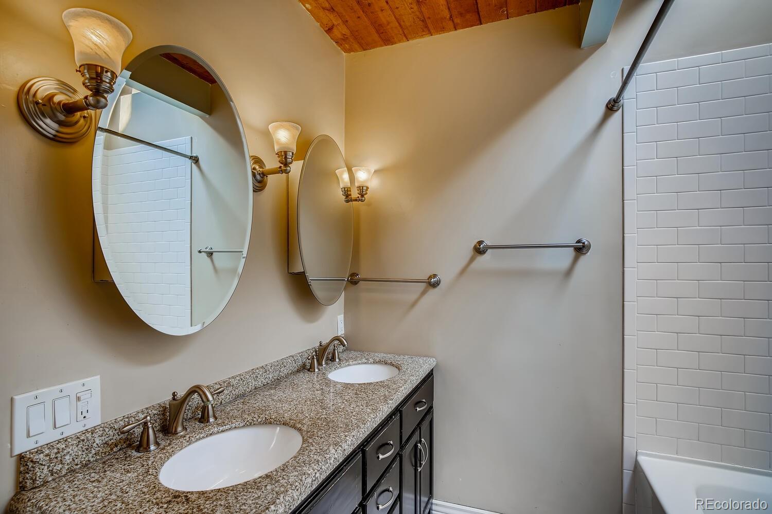 MLS Image #10 for 3921 s acoma street,englewood, Colorado