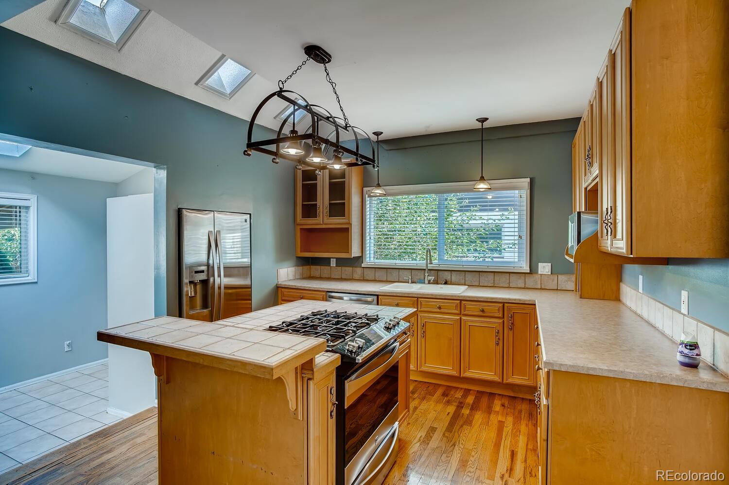 MLS Image #2 for 3921 s acoma street,englewood, Colorado