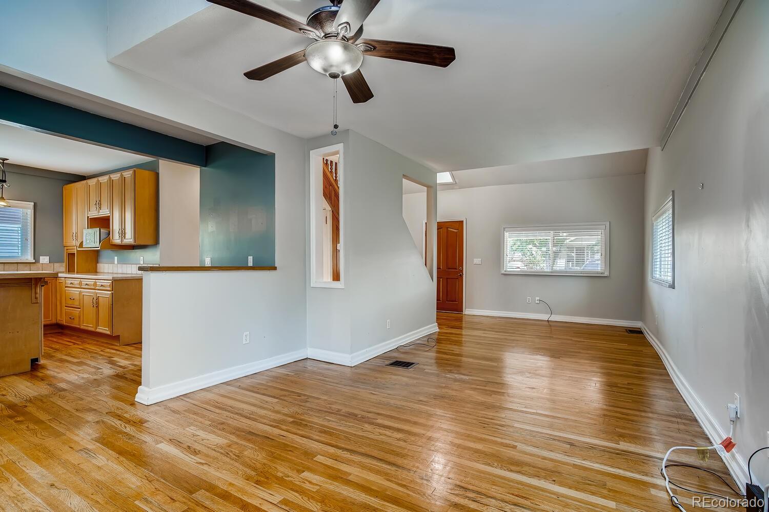 MLS Image #3 for 3921 s acoma street,englewood, Colorado