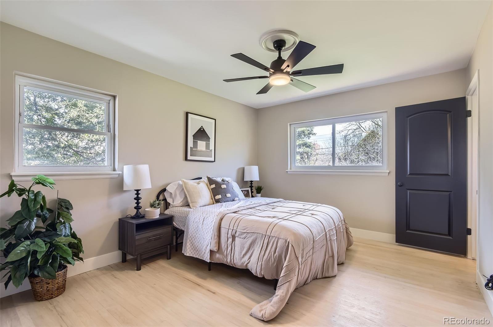 MLS Image #11 for 3576 s holly street,denver, Colorado