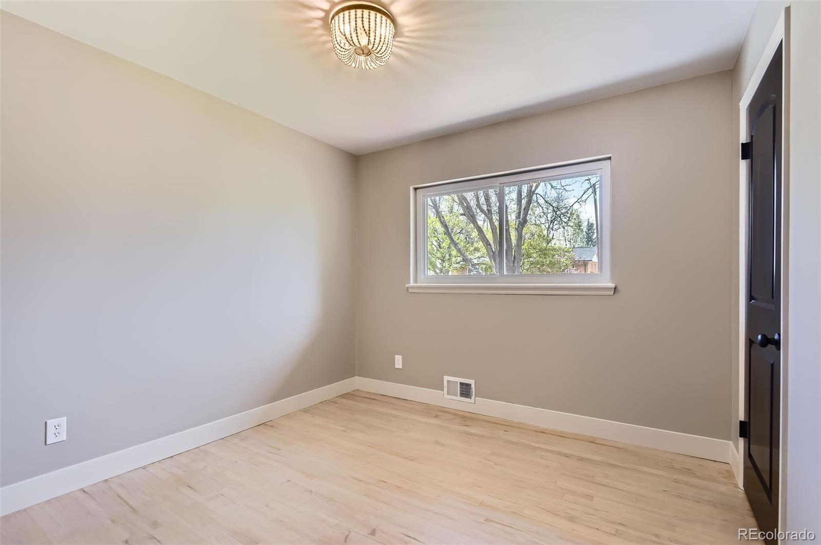 MLS Image #15 for 3576 s holly street,denver, Colorado