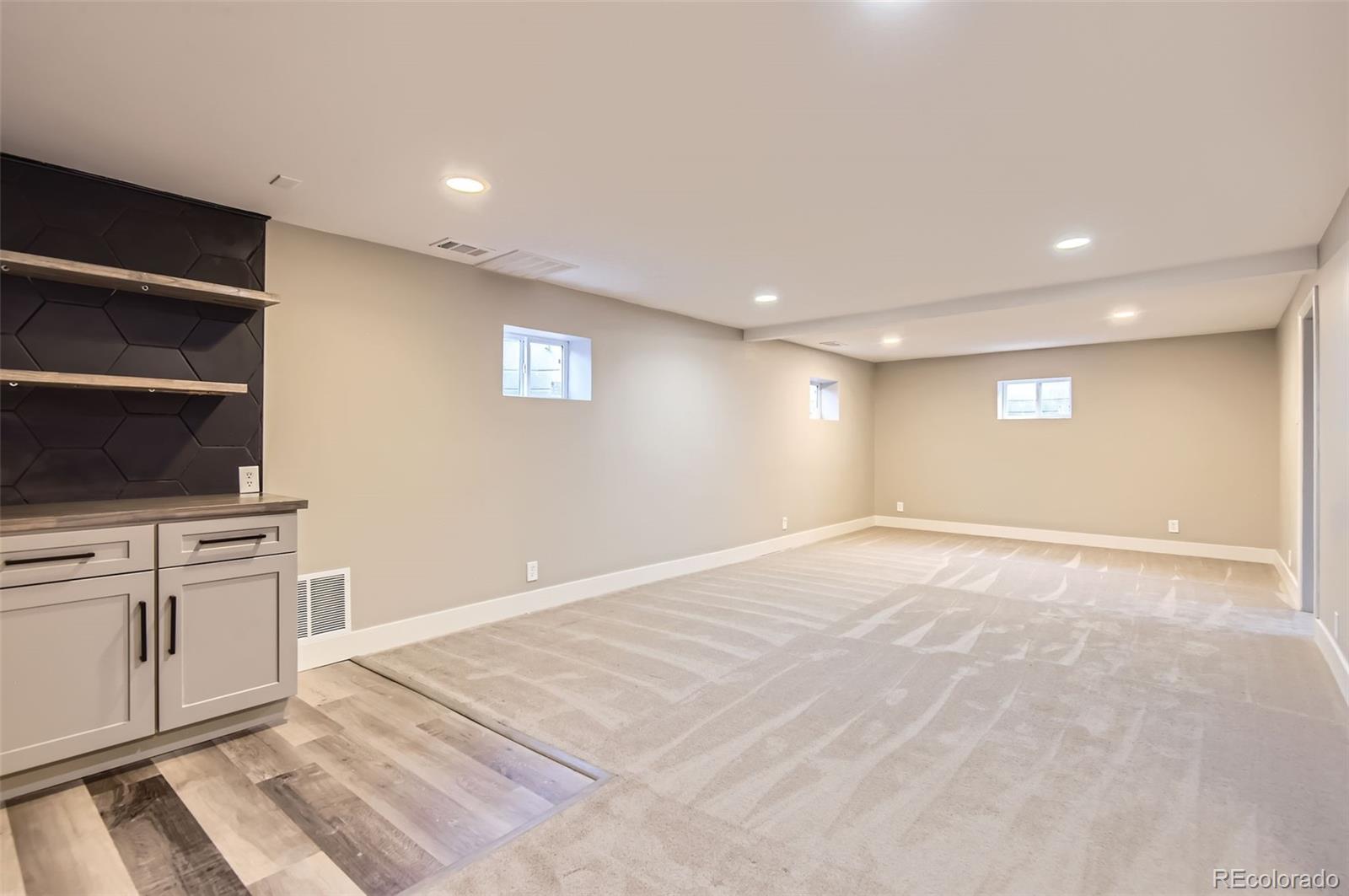 MLS Image #20 for 3576 s holly street,denver, Colorado