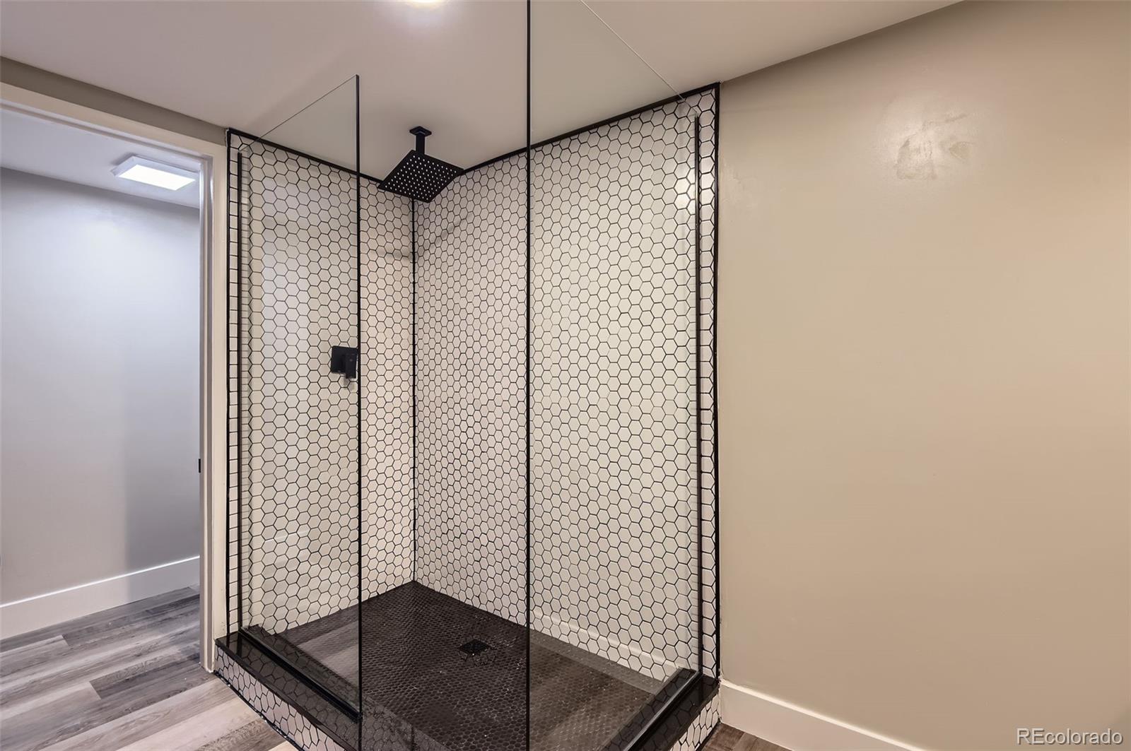 MLS Image #24 for 3576 s holly street,denver, Colorado