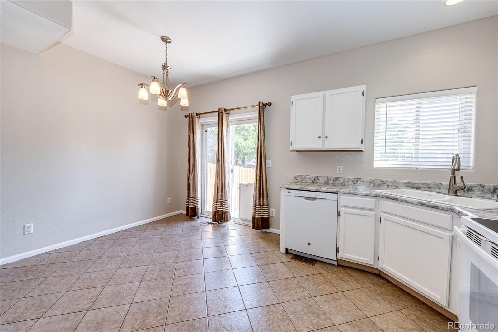 MLS Image #12 for 4572 s crystal way,aurora, Colorado