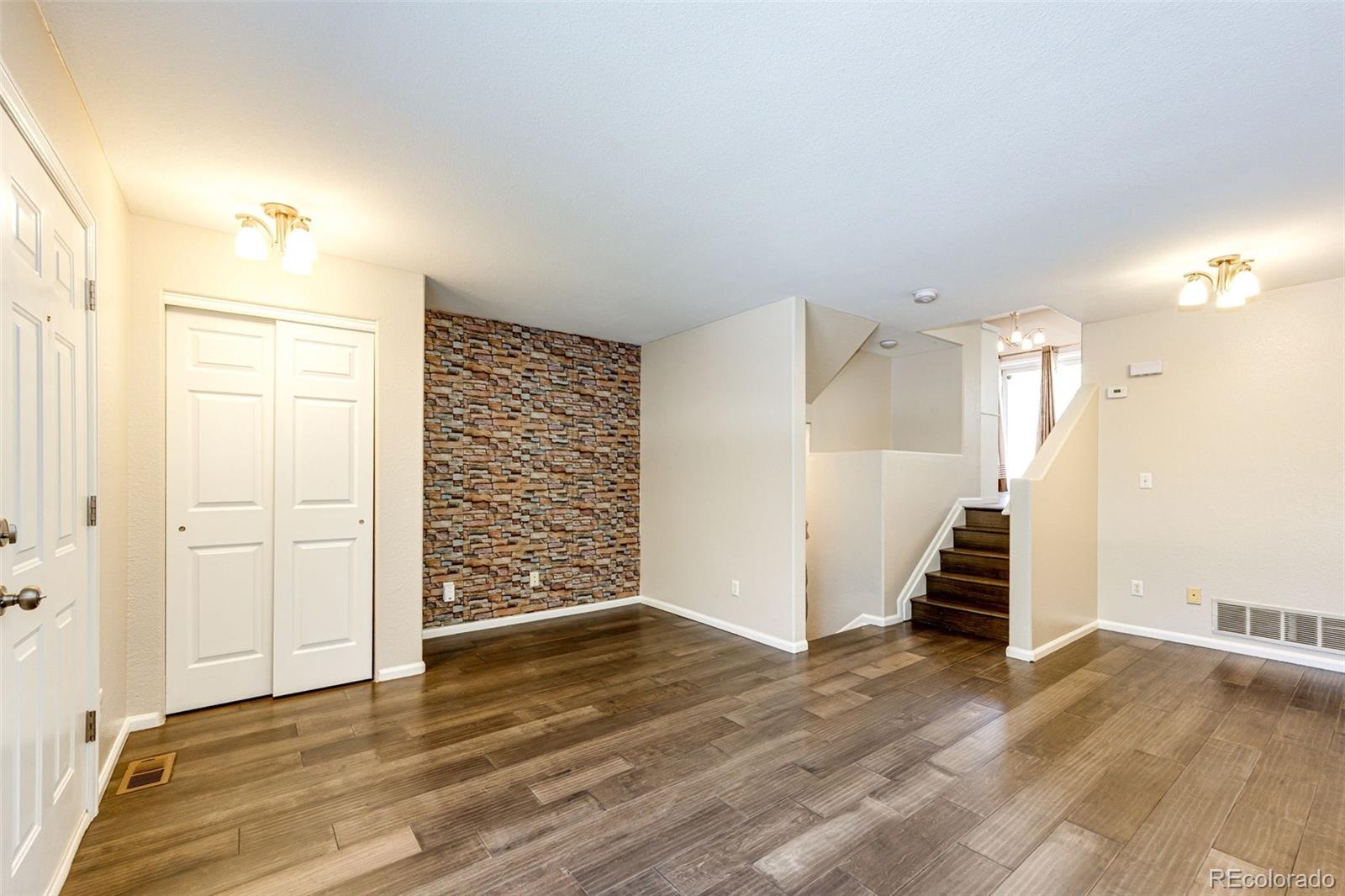MLS Image #2 for 4572 s crystal way,aurora, Colorado