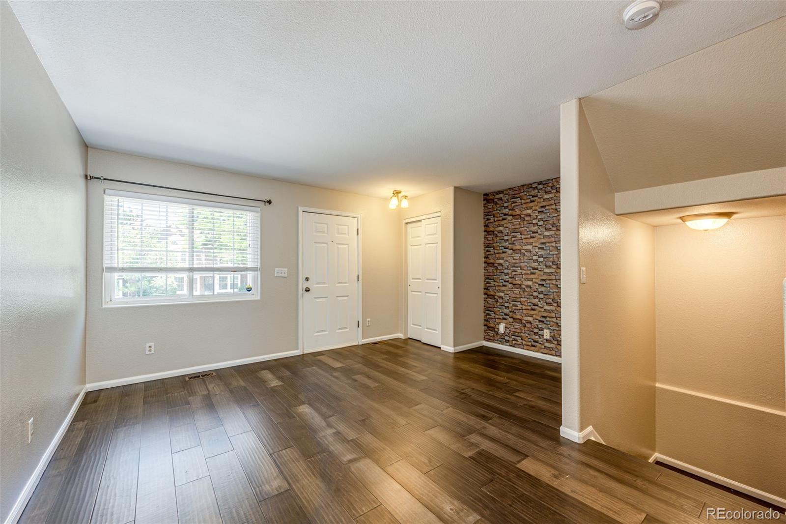 MLS Image #3 for 4572 s crystal way,aurora, Colorado