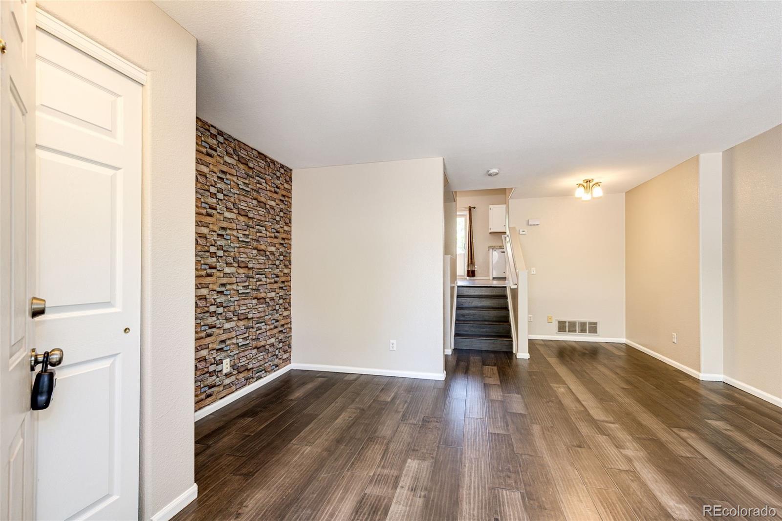 MLS Image #5 for 4572 s crystal way,aurora, Colorado