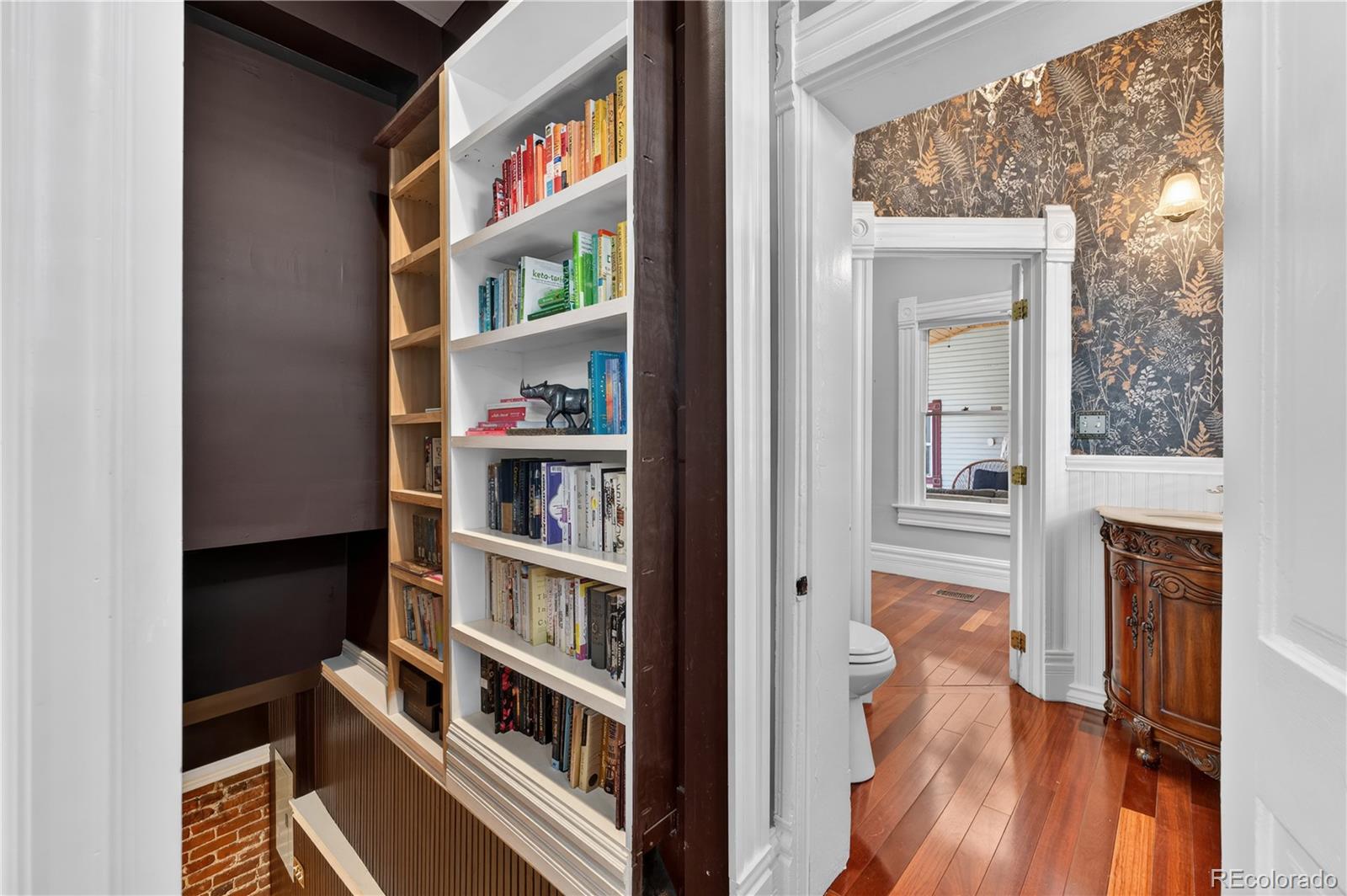 MLS Image #18 for 2129 n lafayette street,denver, Colorado
