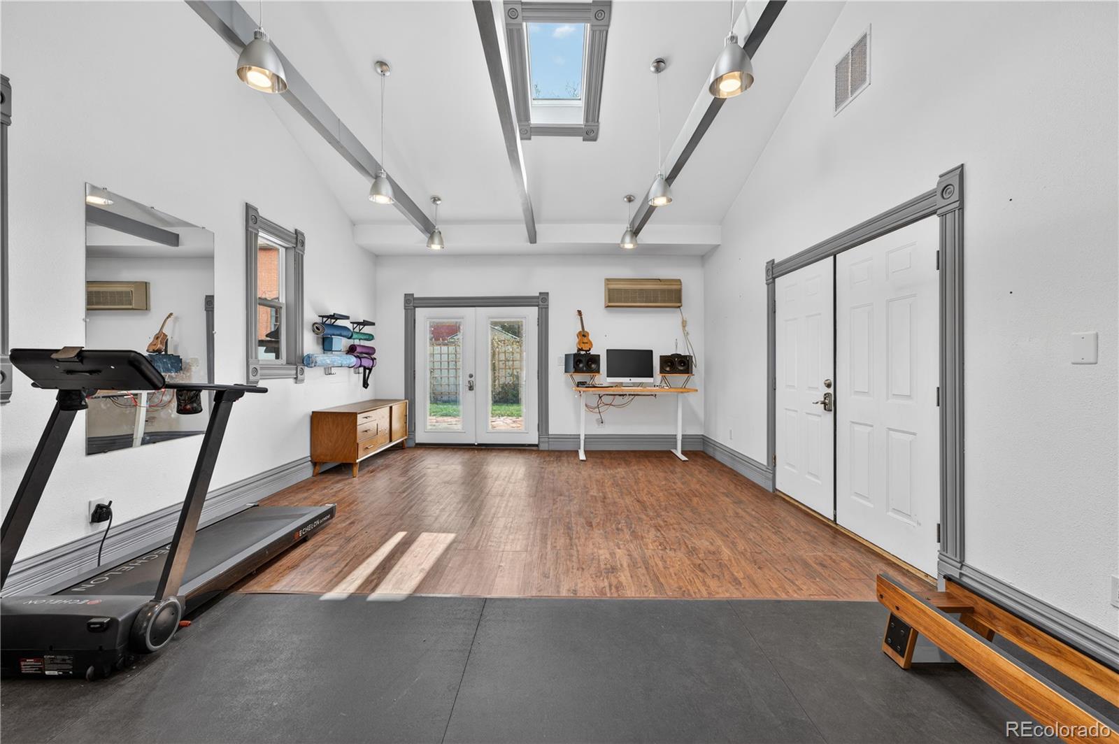 MLS Image #41 for 2129 n lafayette street,denver, Colorado