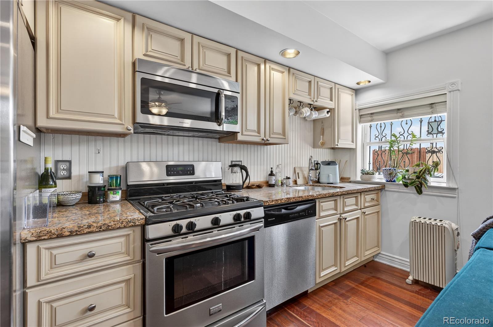 MLS Image #44 for 2129 n lafayette street,denver, Colorado