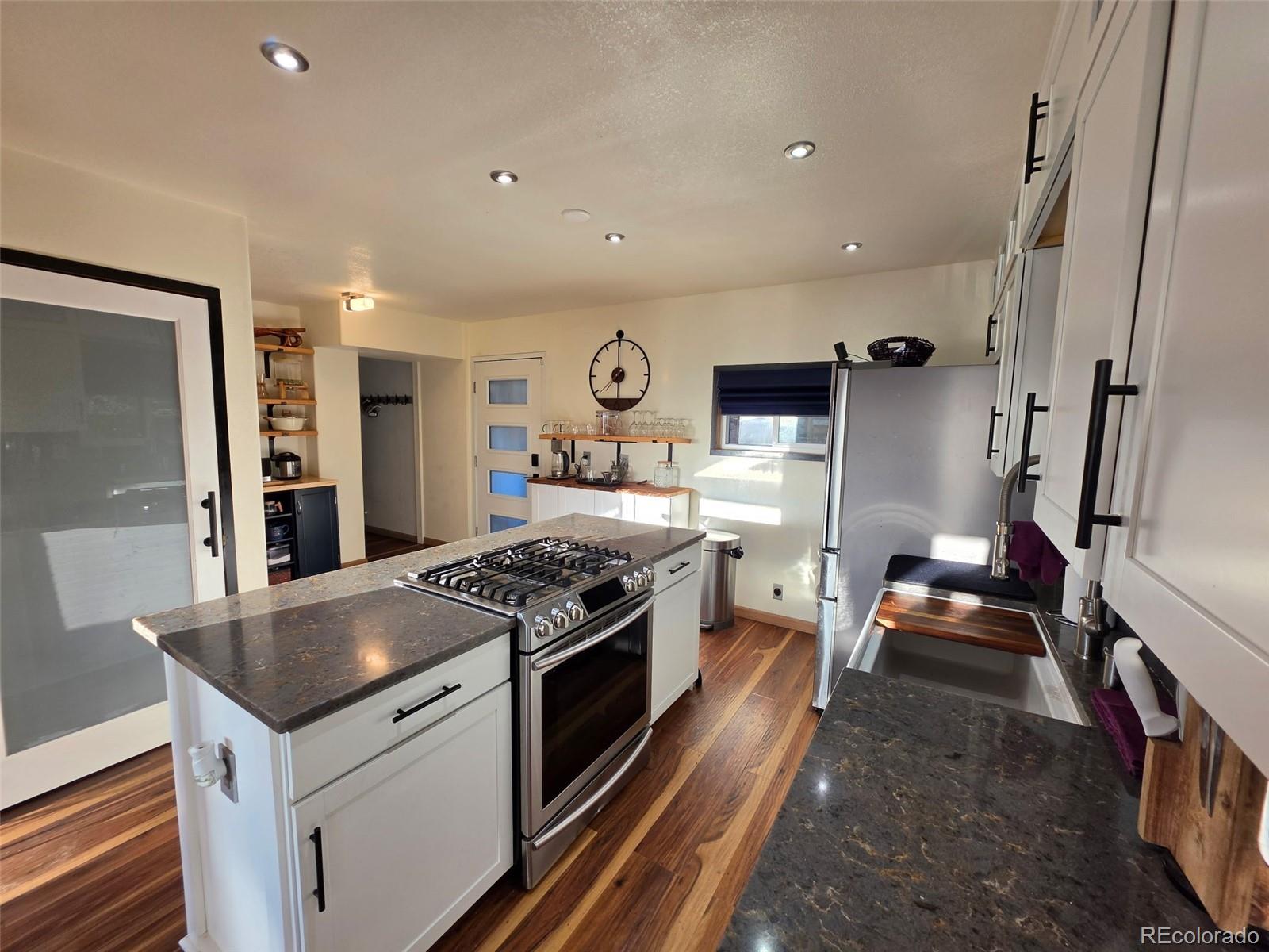 MLS Image #2 for 87  bonanza circle,florissant, Colorado