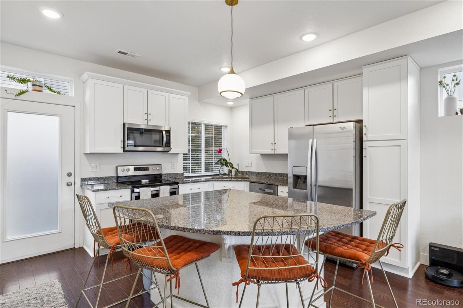 MLS Image #6 for 221 s oak hill street,aurora, Colorado