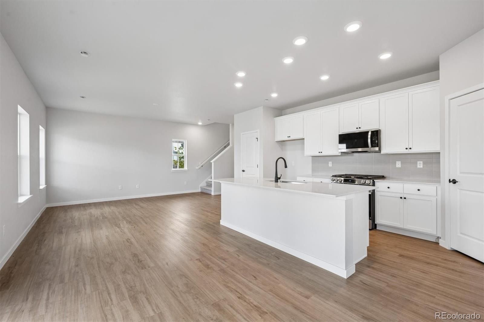 MLS Image #6 for 19093 e 93rd place,commerce city, Colorado