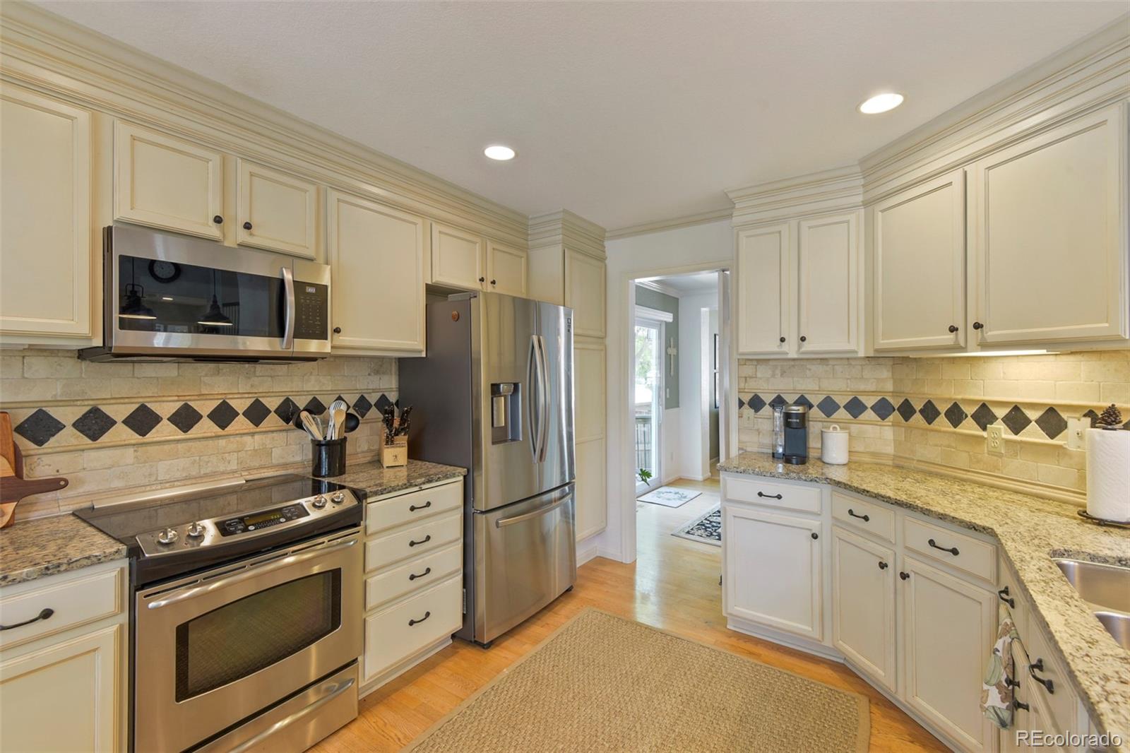 MLS Image #13 for 10329  royal eagle street,highlands ranch, Colorado