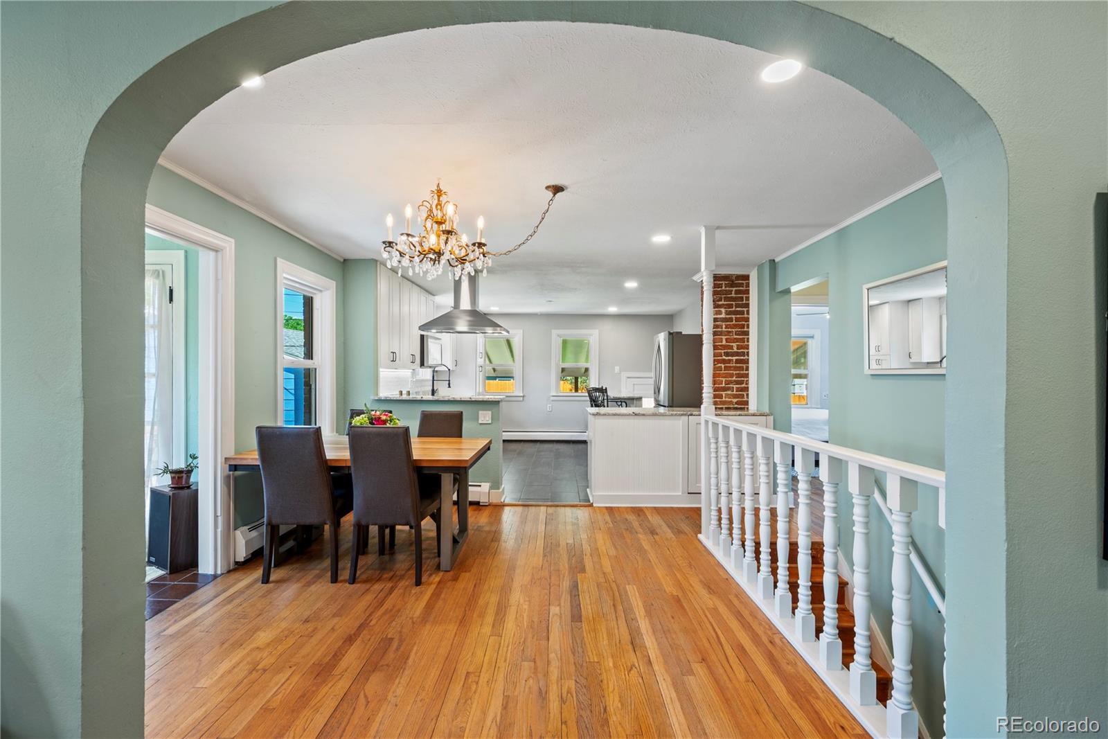 MLS Image #11 for 4085 s grant street,englewood, Colorado