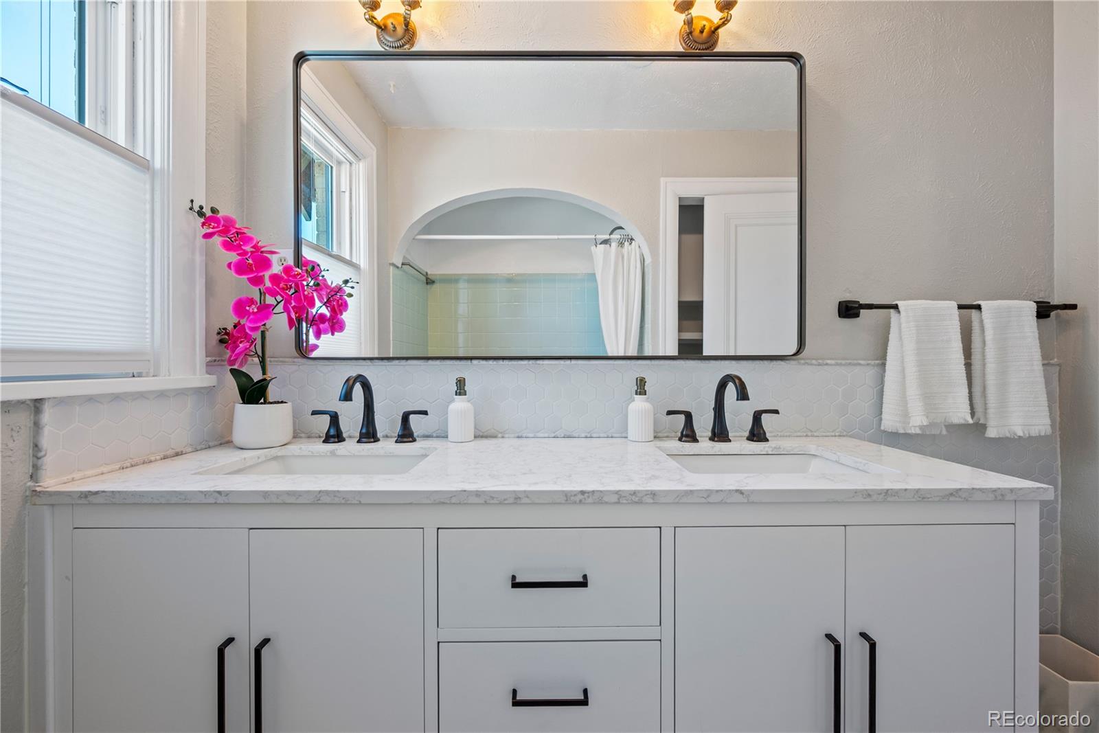 MLS Image #18 for 4085 s grant street,englewood, Colorado