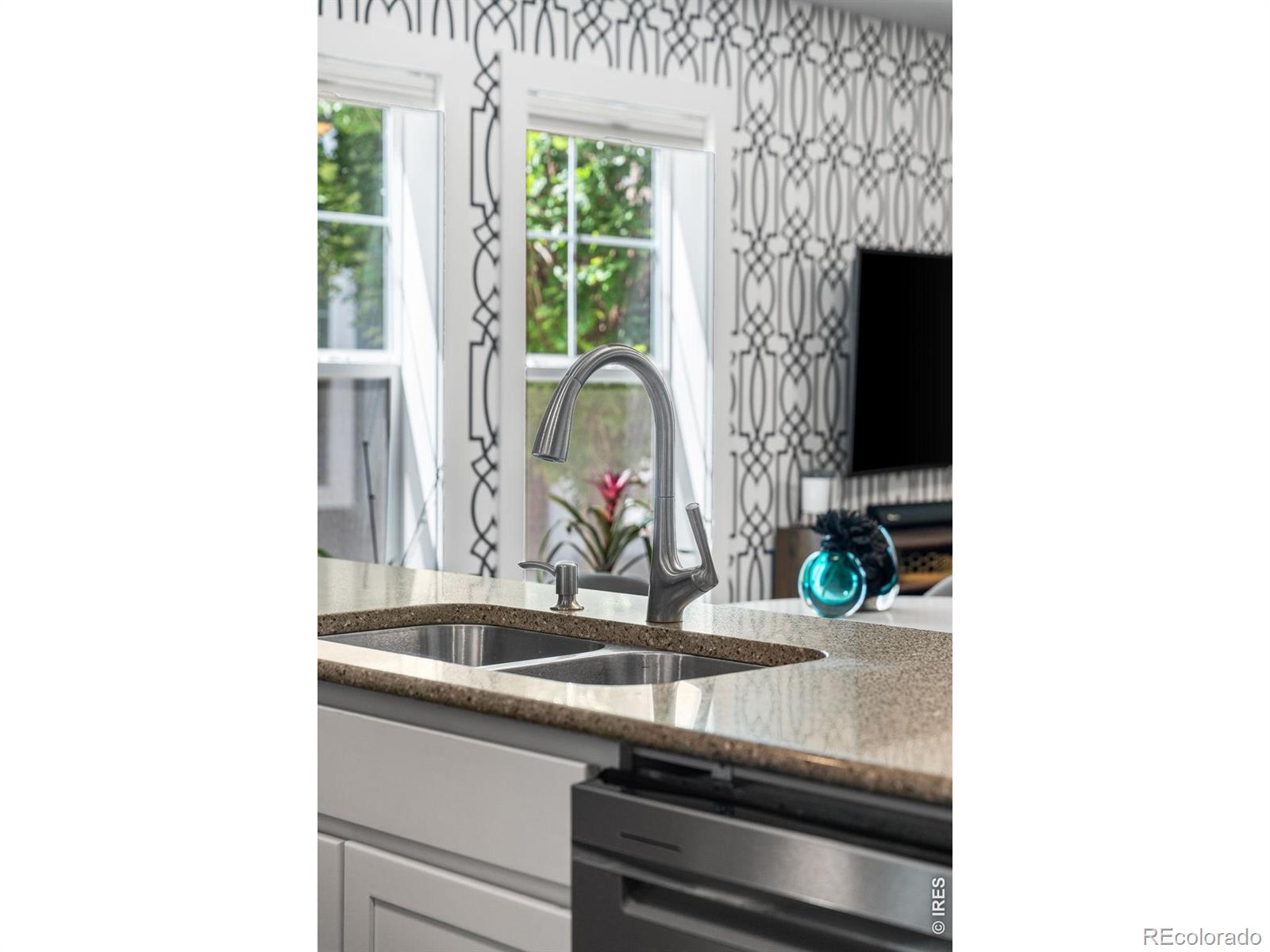 MLS Image #11 for 3039  county fair lane,fort collins, Colorado