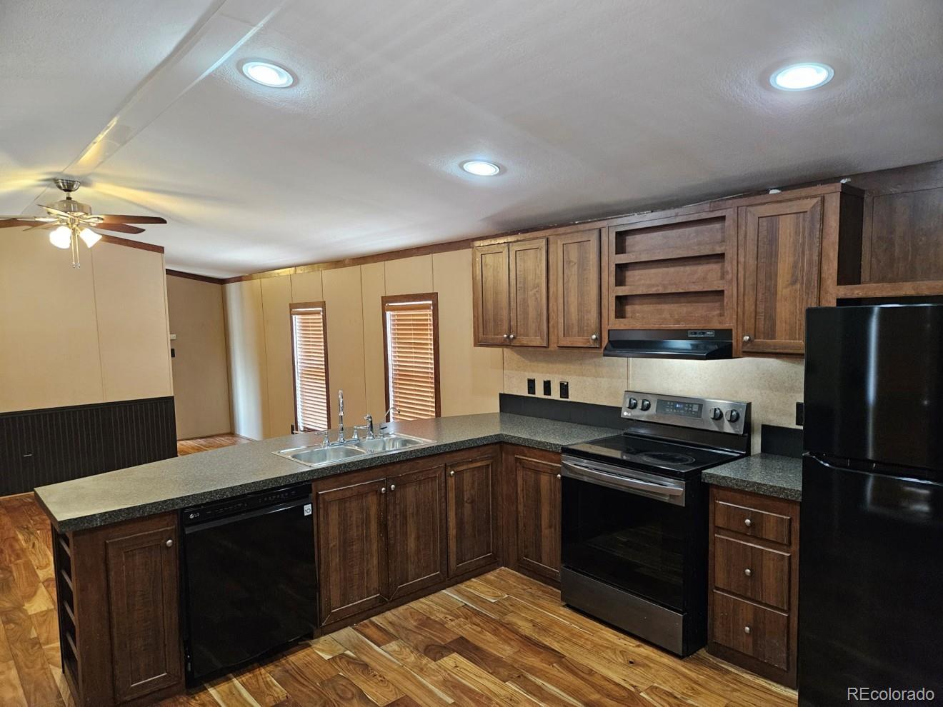 MLS Image #13 for 860 w 132nd avenue,denver, Colorado