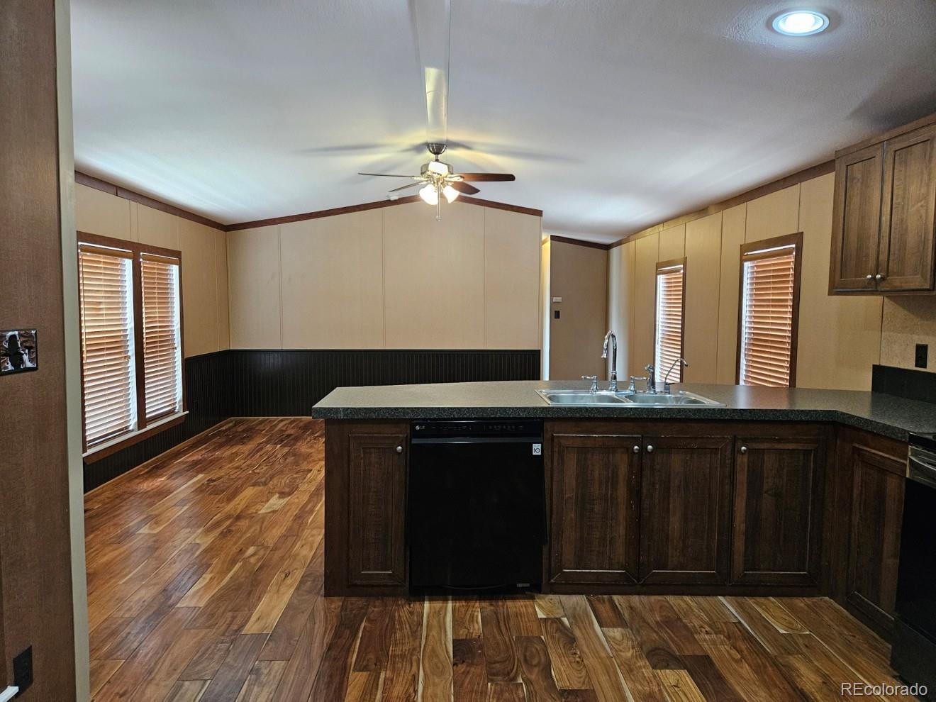 MLS Image #14 for 860 w 132nd avenue,denver, Colorado