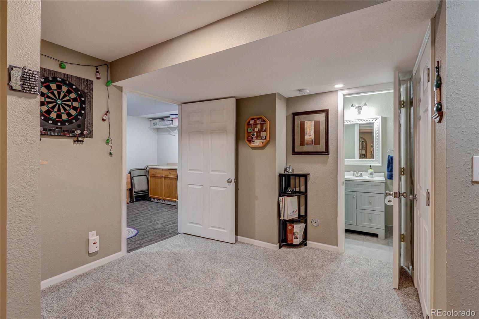 MLS Image #25 for 5394 s cimarron road,littleton, Colorado