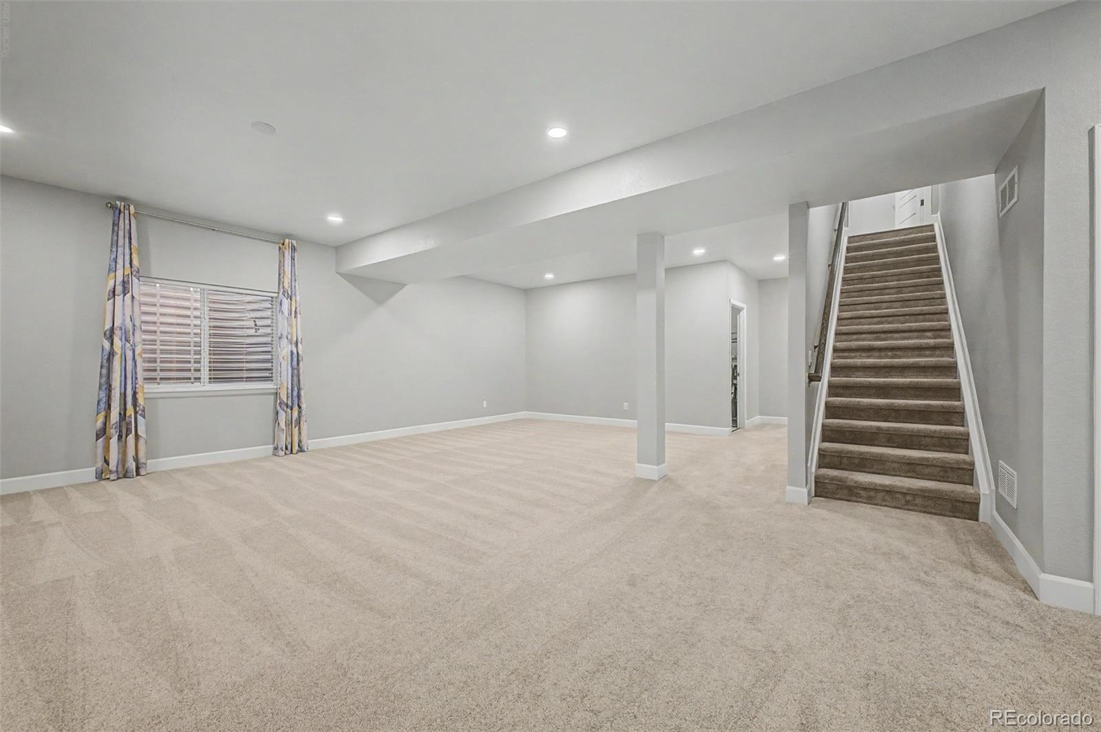 MLS Image #38 for 9805  ceylon court,commerce city, Colorado
