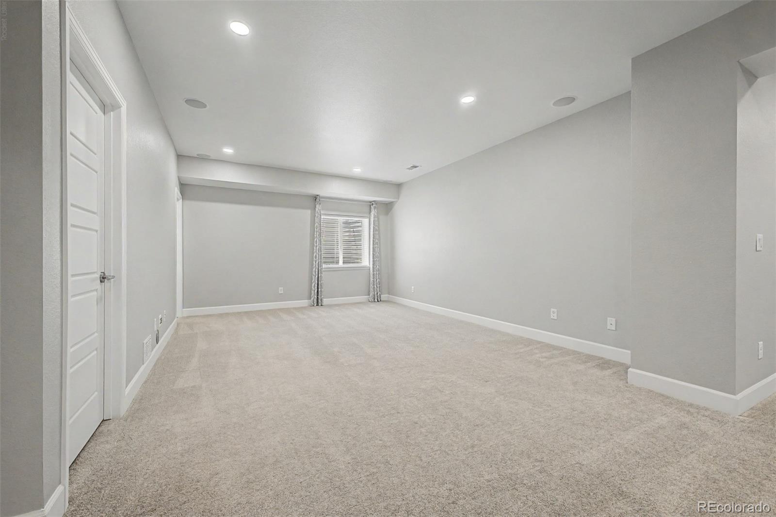 MLS Image #39 for 9805  ceylon court,commerce city, Colorado