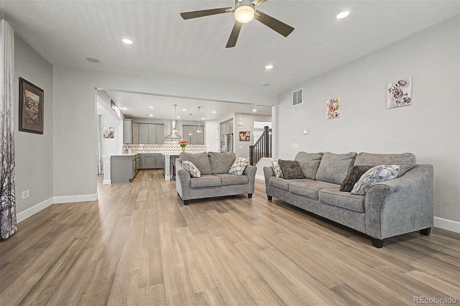 MLS Image #7 for 9805  ceylon court,commerce city, Colorado