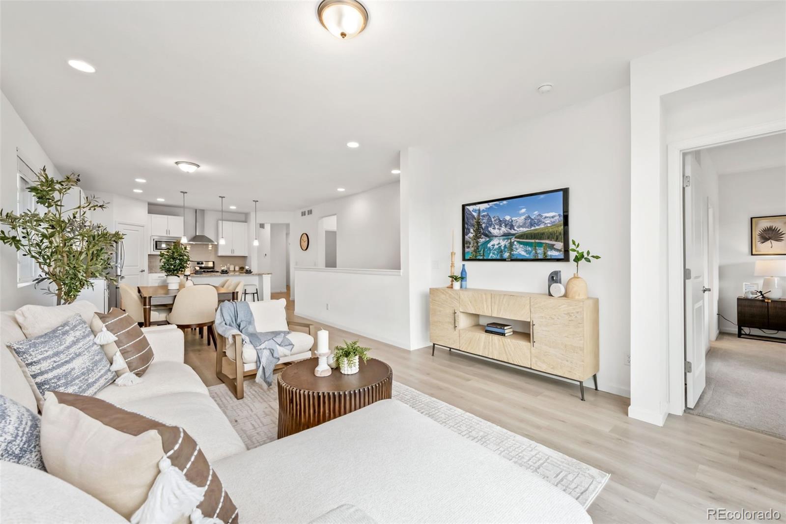 MLS Image #14 for 413  overbrook lane,longmont, Colorado