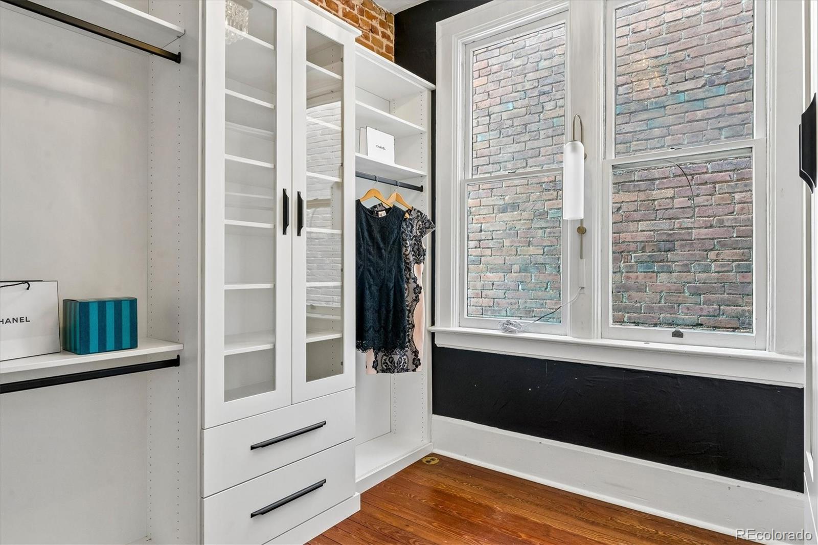MLS Image #14 for 2422  stout street,denver, Colorado