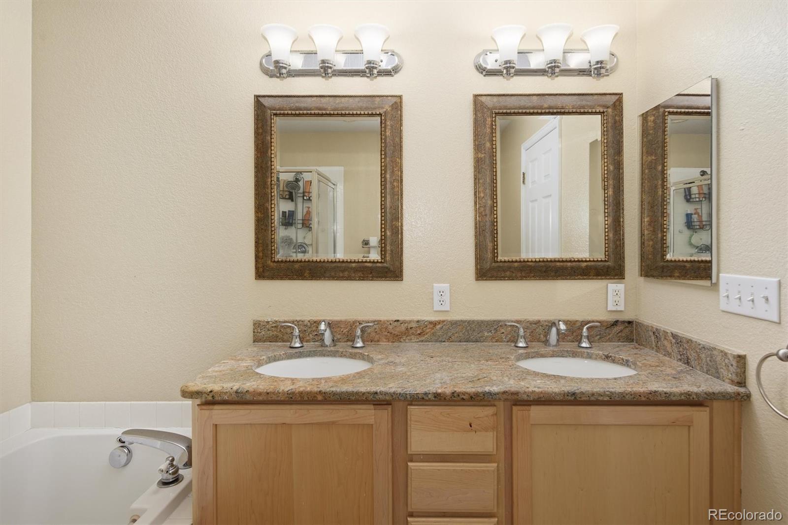 MLS Image #19 for 8280 e 29th avenue ,denver, Colorado