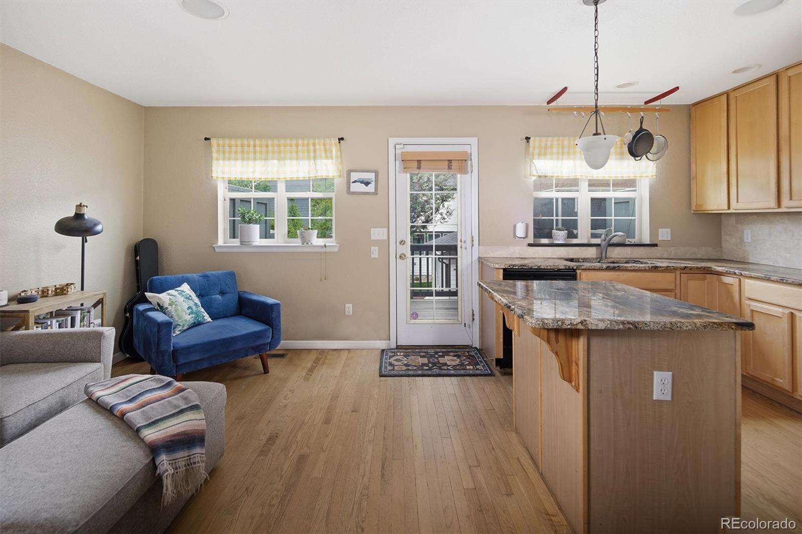 MLS Image #9 for 8280 e 29th avenue ,denver, Colorado