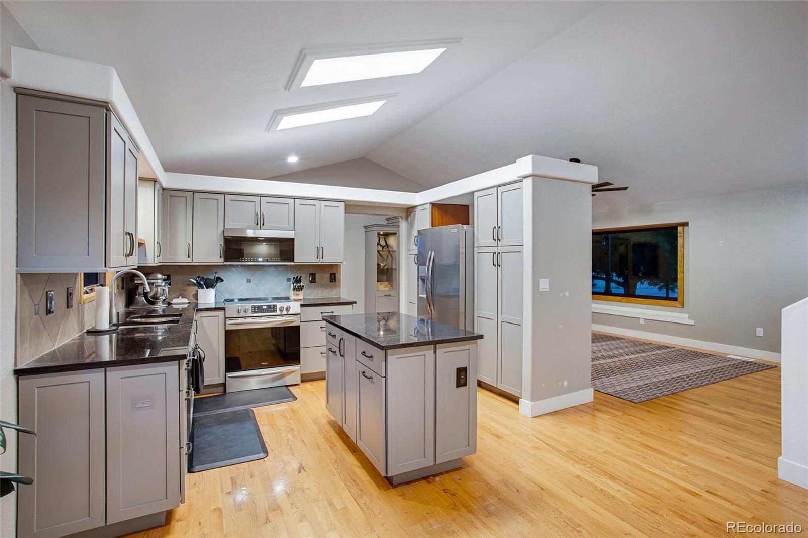 MLS Image #19 for 422  hillsboro court,fort collins, Colorado