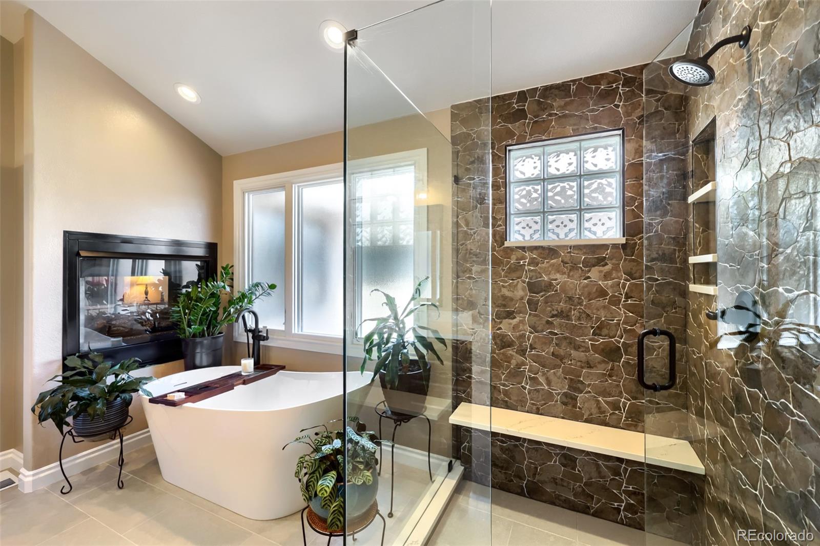 MLS Image #17 for 10 s madison street,denver, Colorado