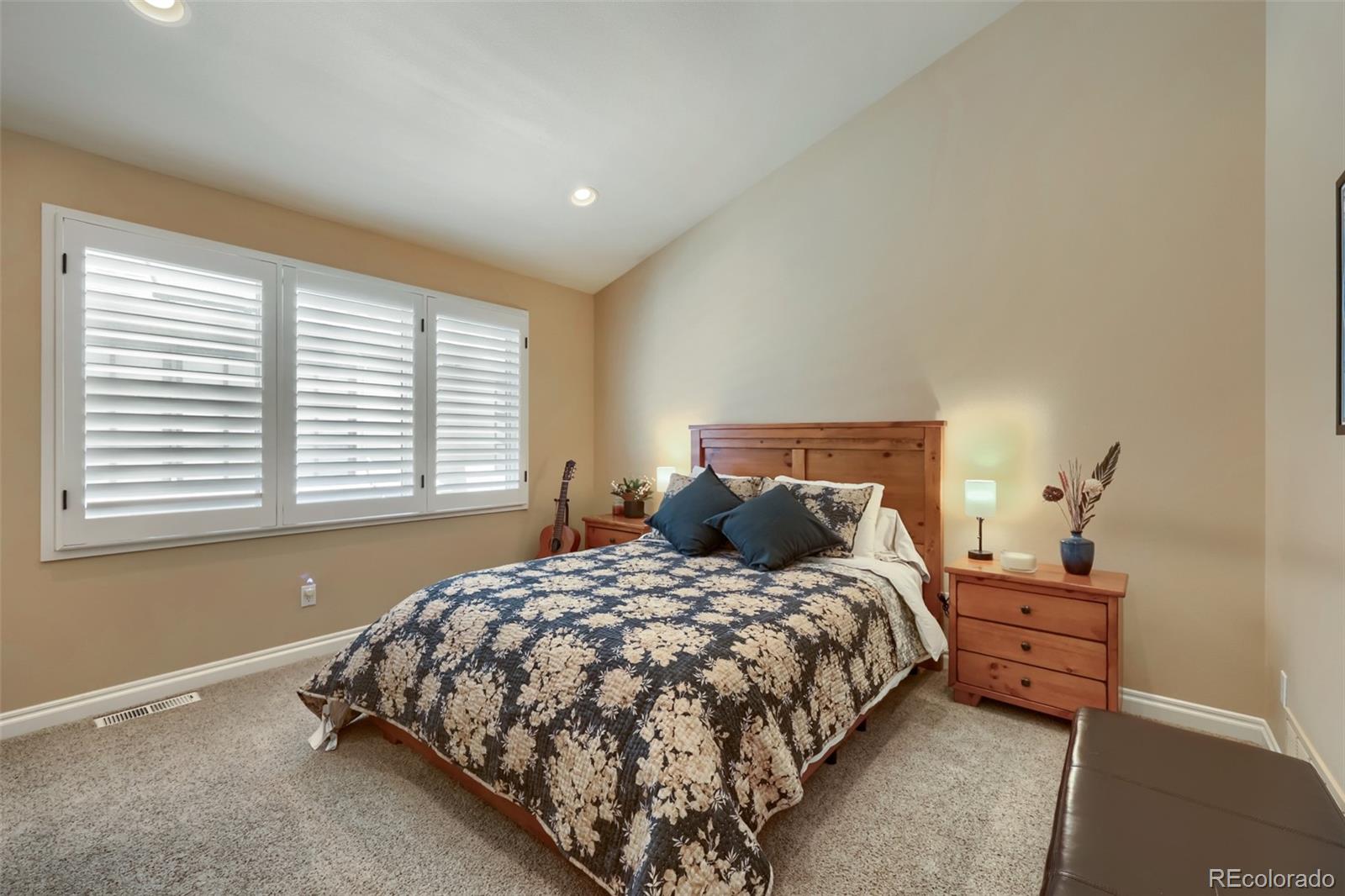MLS Image #20 for 10 s madison street,denver, Colorado