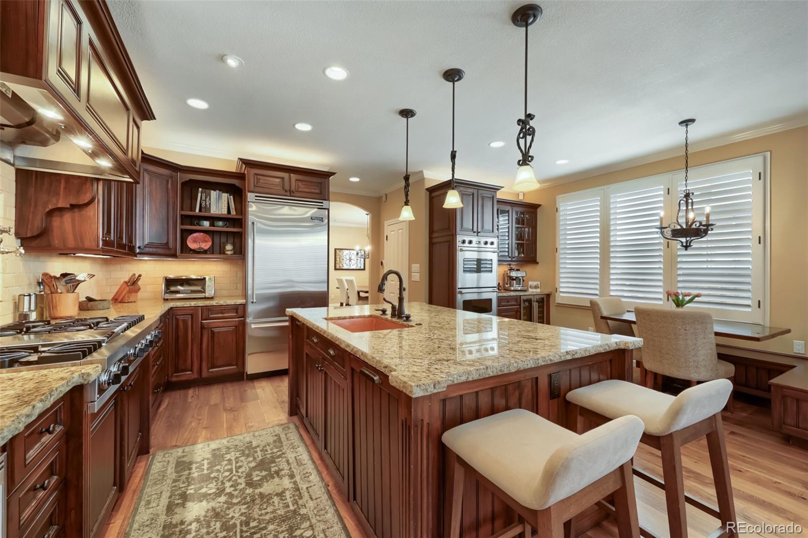 MLS Image #6 for 10 s madison street,denver, Colorado