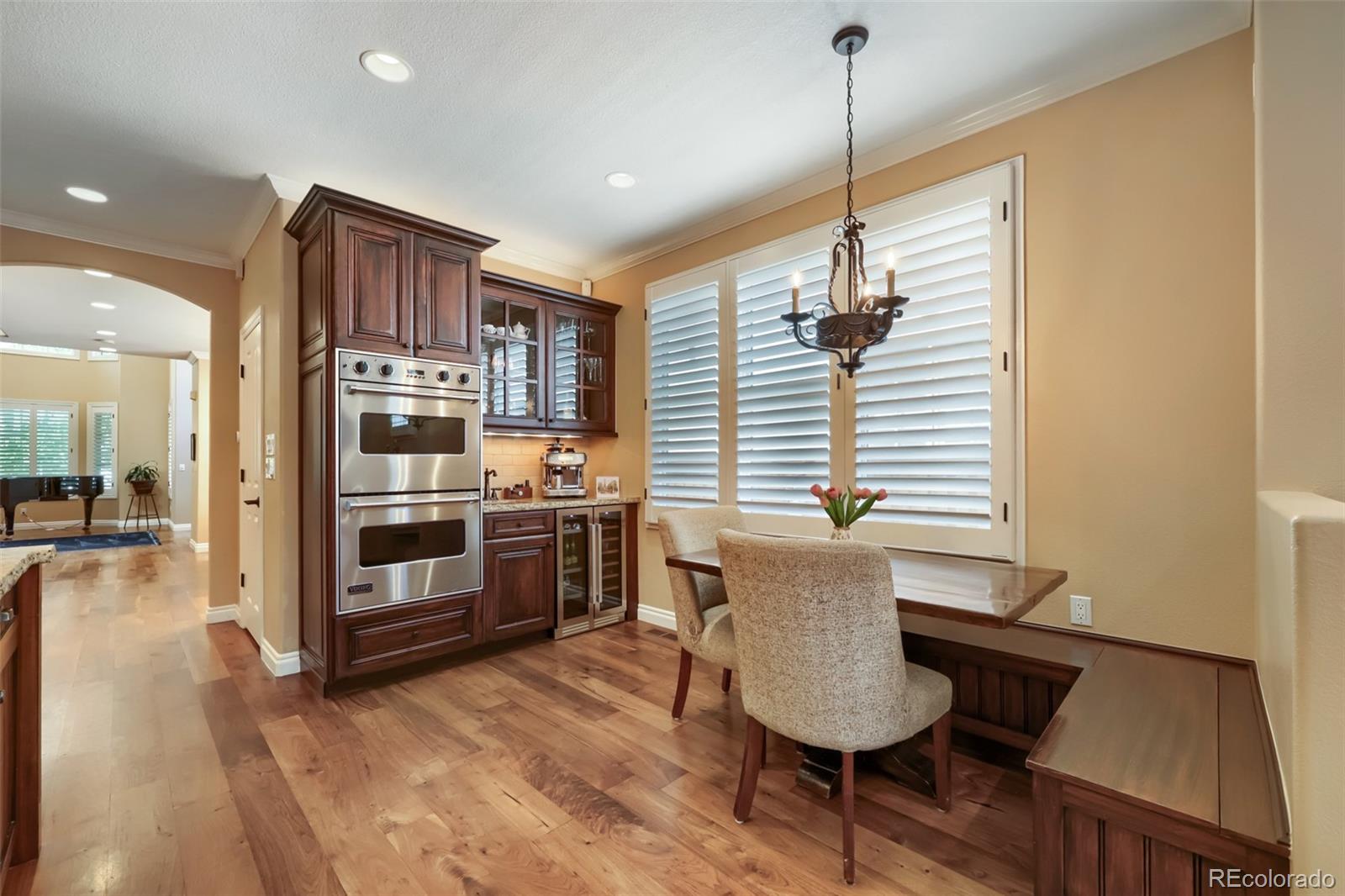 MLS Image #8 for 10 s madison street,denver, Colorado