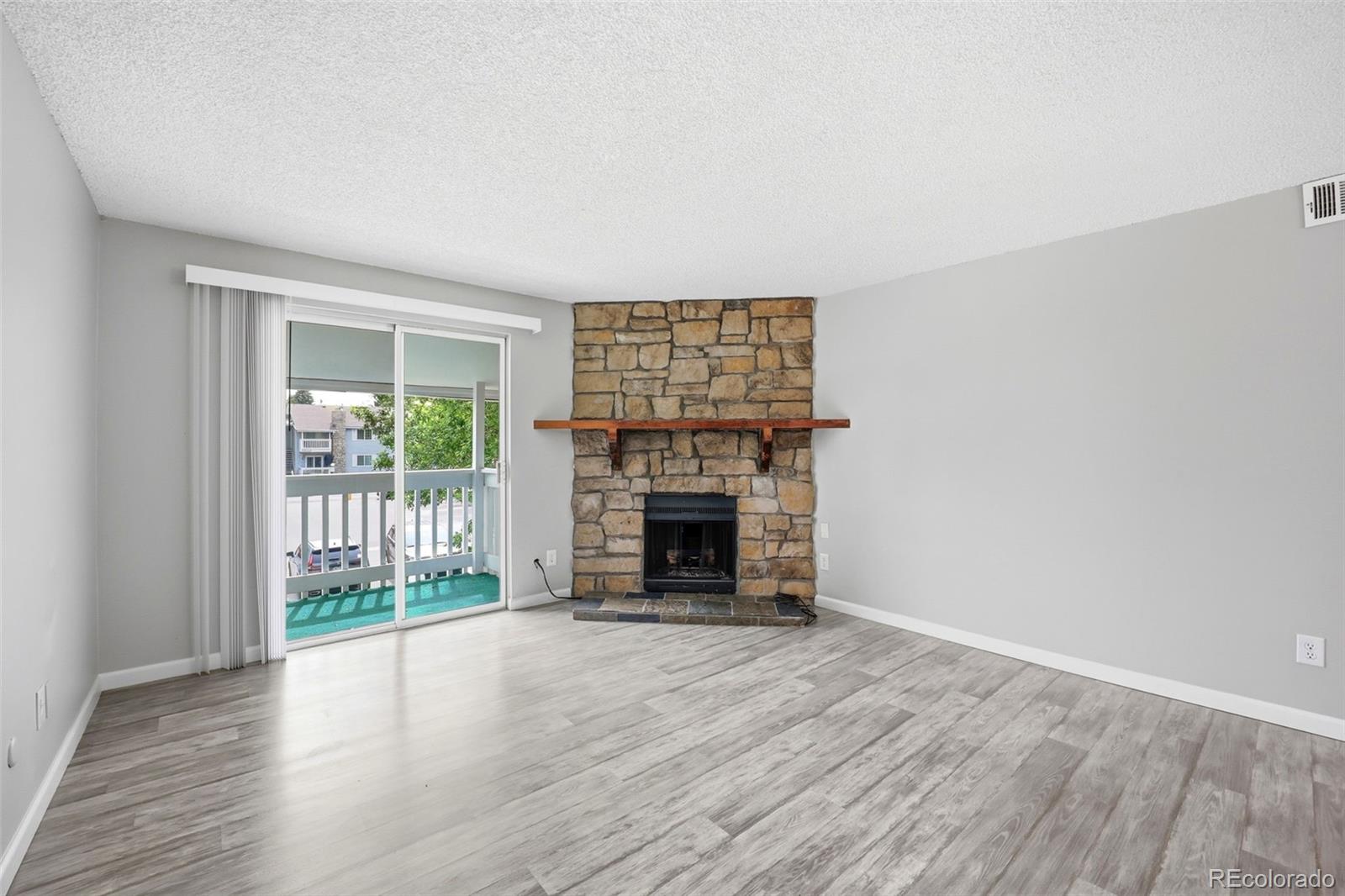 MLS Image #3 for 13363 e asbury drive,aurora, Colorado