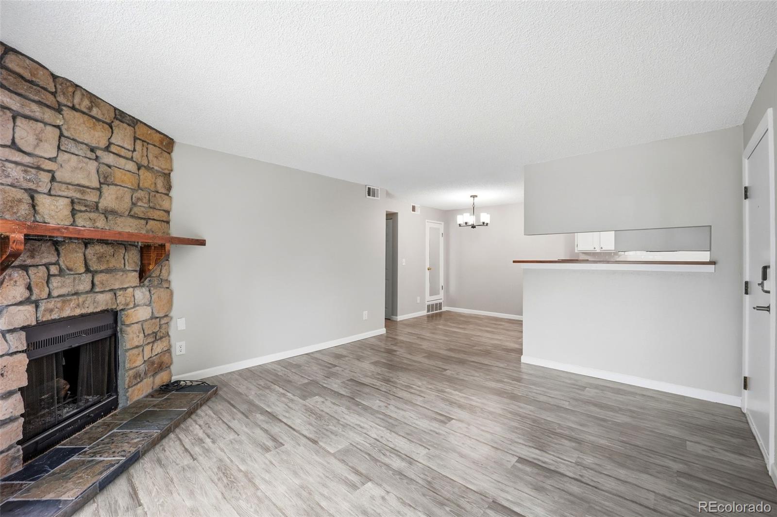 MLS Image #4 for 13363 e asbury drive,aurora, Colorado