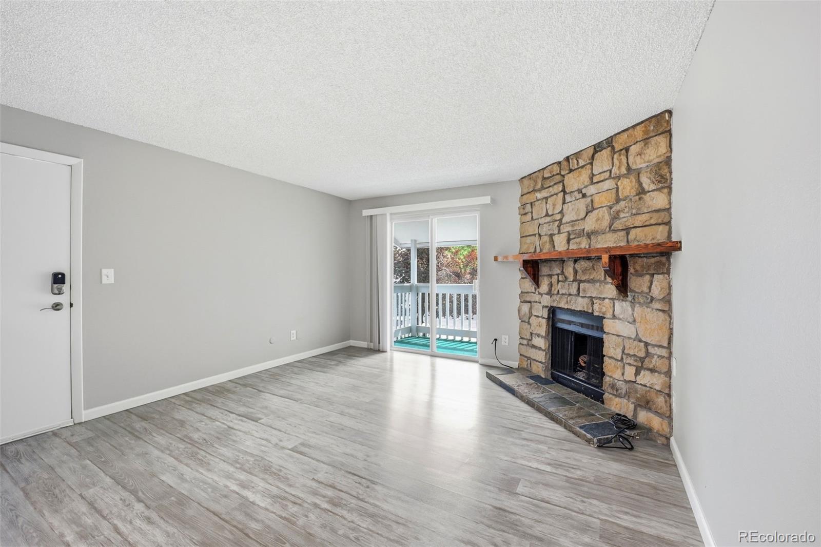 MLS Image #5 for 13363 e asbury drive,aurora, Colorado
