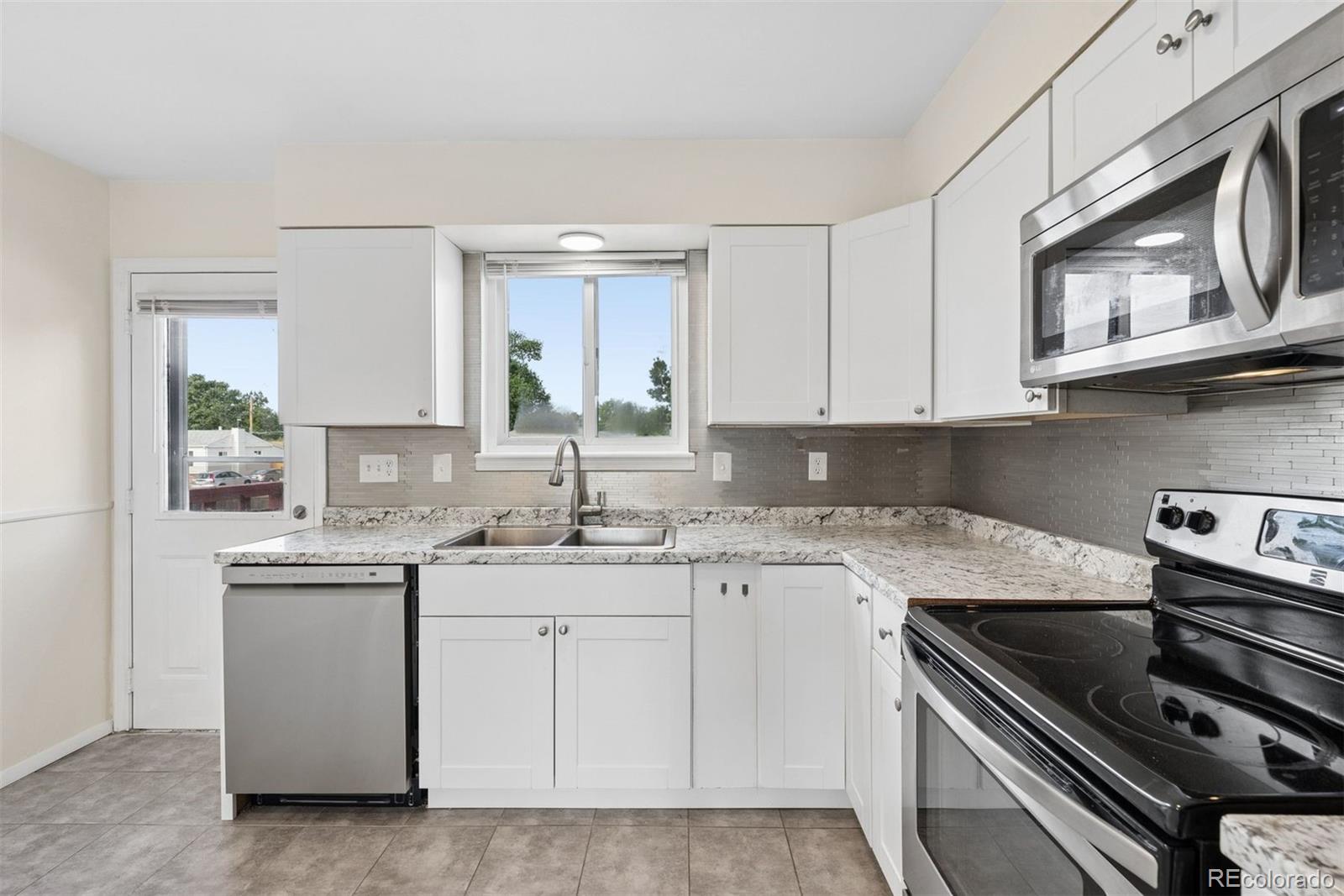 MLS Image #10 for 1431 s king court,denver, Colorado