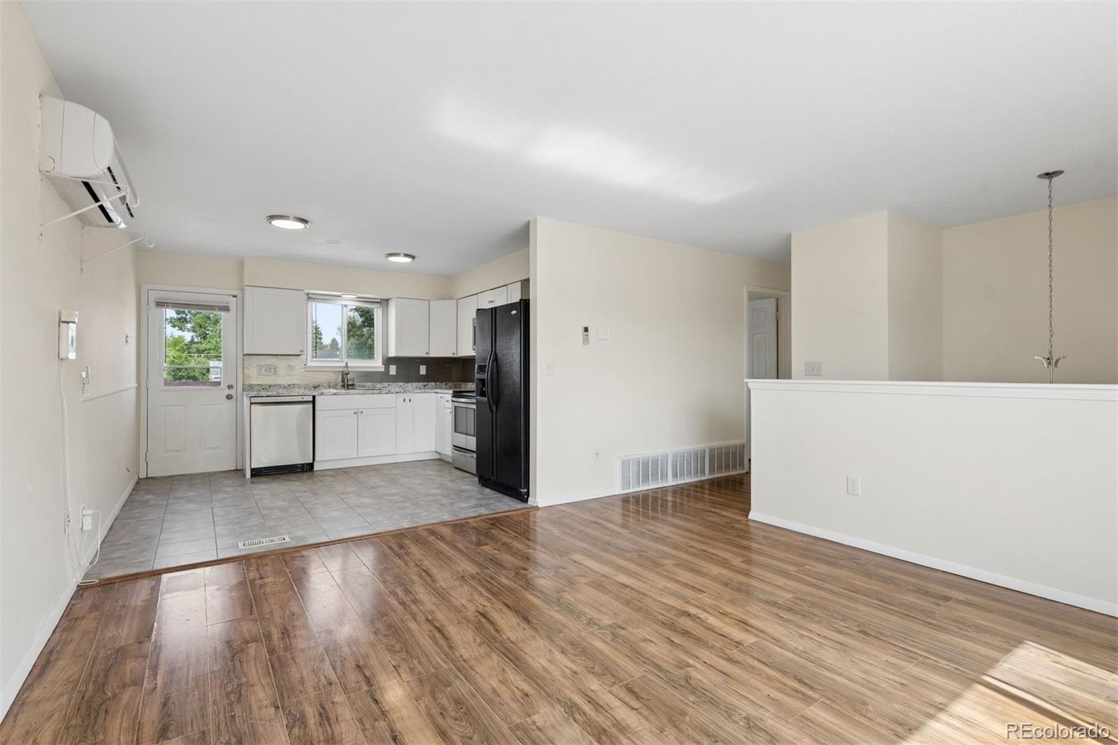 MLS Image #13 for 1431 s king court,denver, Colorado