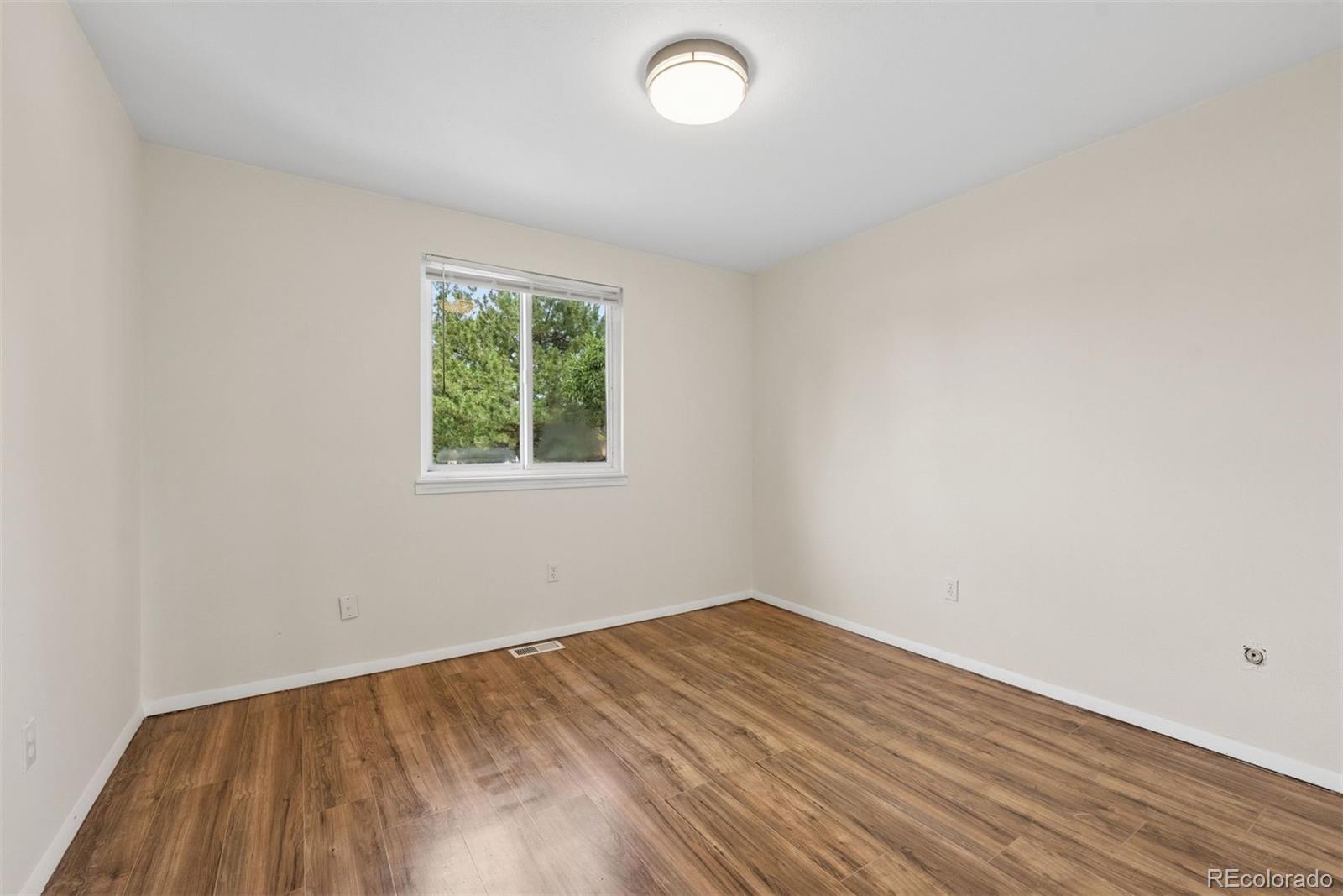 MLS Image #14 for 1431 s king court,denver, Colorado